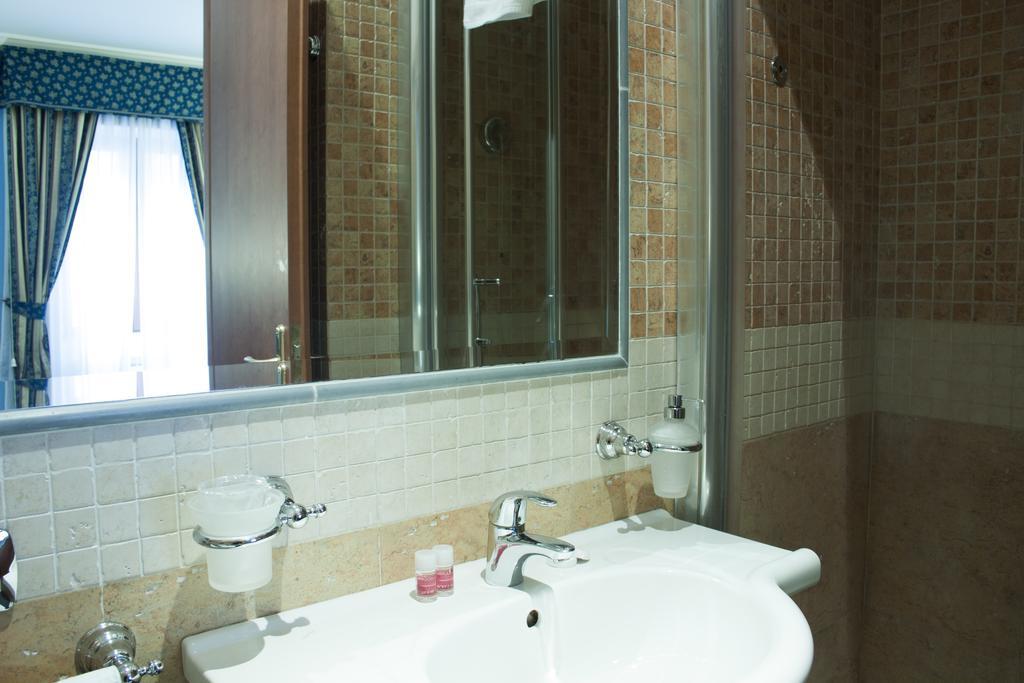 Clara Domus Hotel Roma Ngoại thất bức ảnh