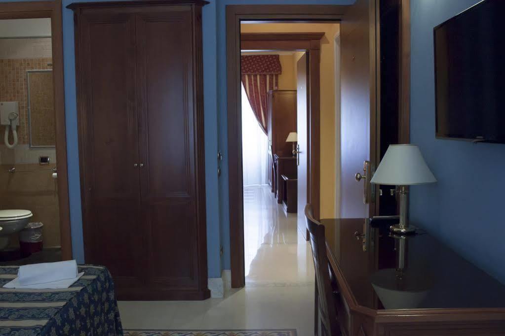 Clara Domus Hotel Roma Ngoại thất bức ảnh